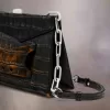 Borsa a tracolla piccola strappata Borsa a tracolla piccola strappata
