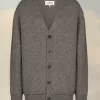 Cardigan con toppa sui gomiti Cardigan con toppa sui gomiti