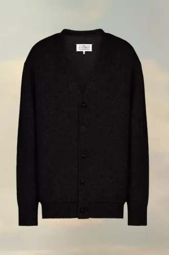 Cardigan con toppa sui gomiti