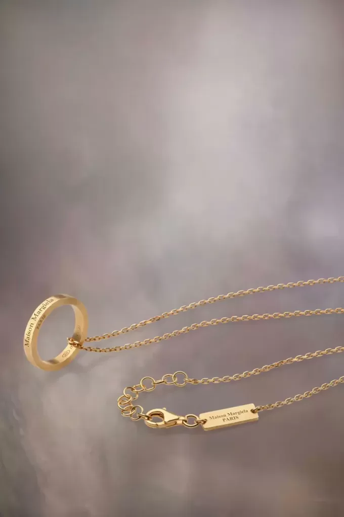 Collana con anello con logo Maison Margiela Collana con anello con logo Maison Margiela