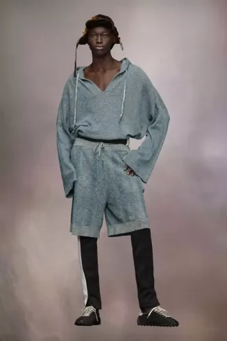 Felpa estiva in maglia con cappuccio