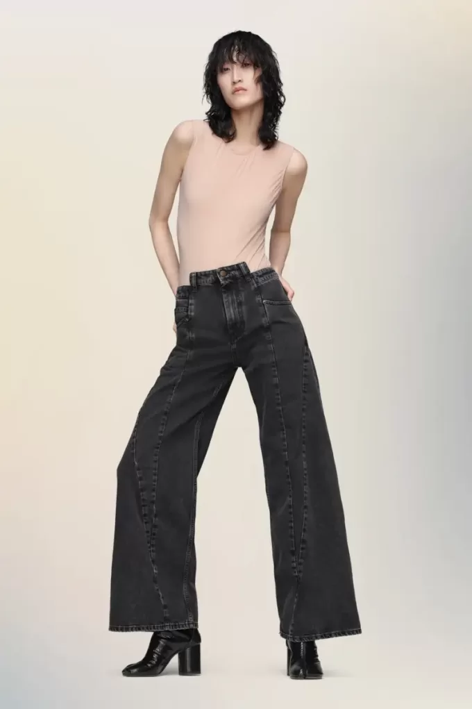 Jeans con tagli Maison Margiela Jeans con tagli Maison Margiela
