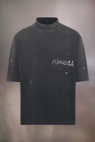 Maglietta con logo graffiti