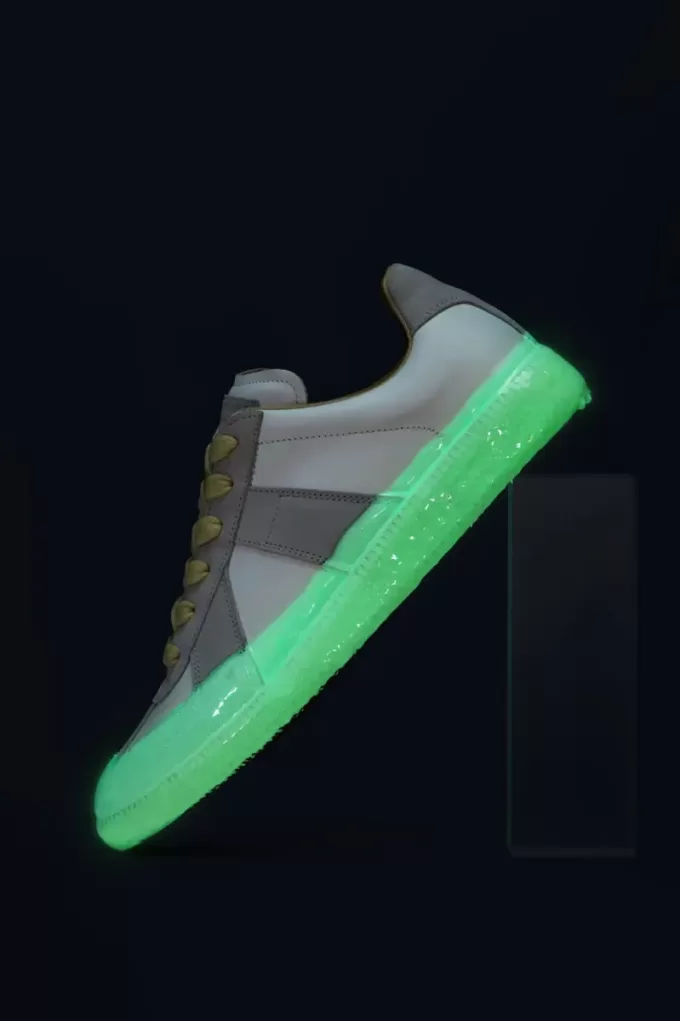 Maison Margiela Replica Glow Maison Margiela Replica Glow