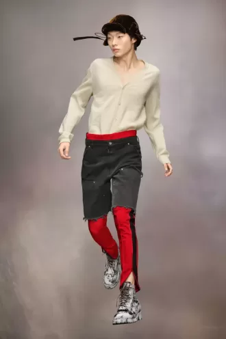 Pantaloncini in denim con borchie Maison Margiela Pantaloncini in denim con borchie Maison Margiela