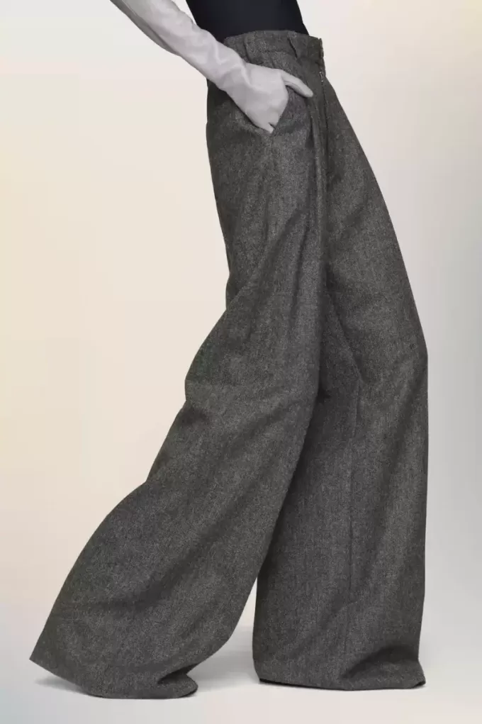 Pantaloni di lana a gamba larga Pantaloni di lana a gamba larga
