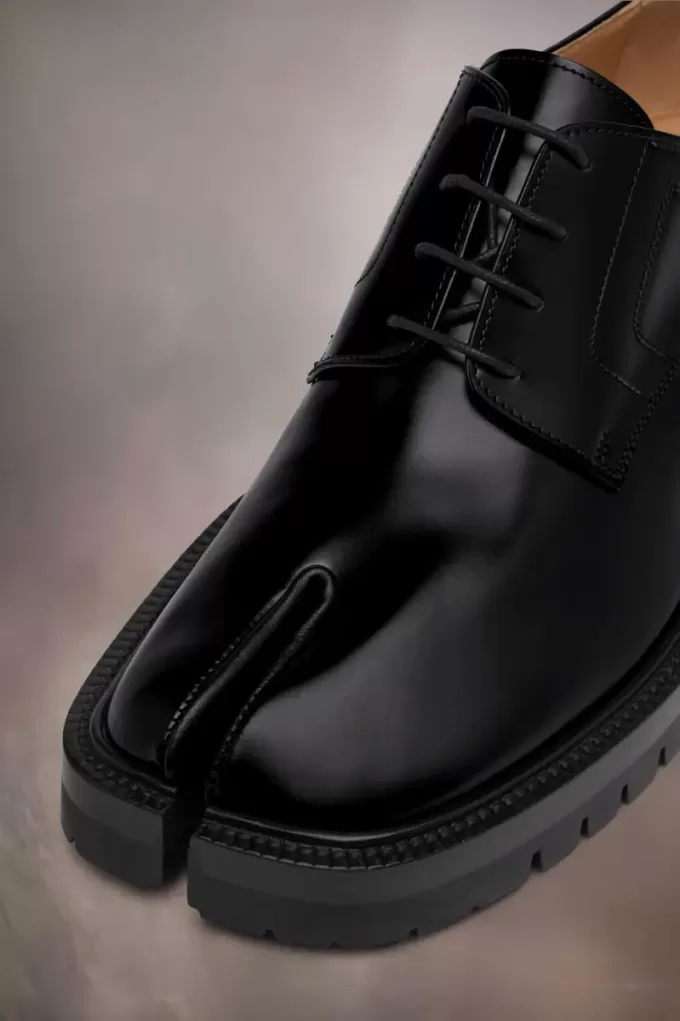 Scarpe Tabi con lacci Maison Margiela Scarpe Tabi con lacci Maison Margiela