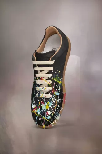 Sneakers replica di vernice