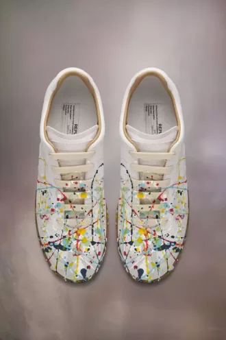 Sneakers replica di vernice Sneakers replica di vernice