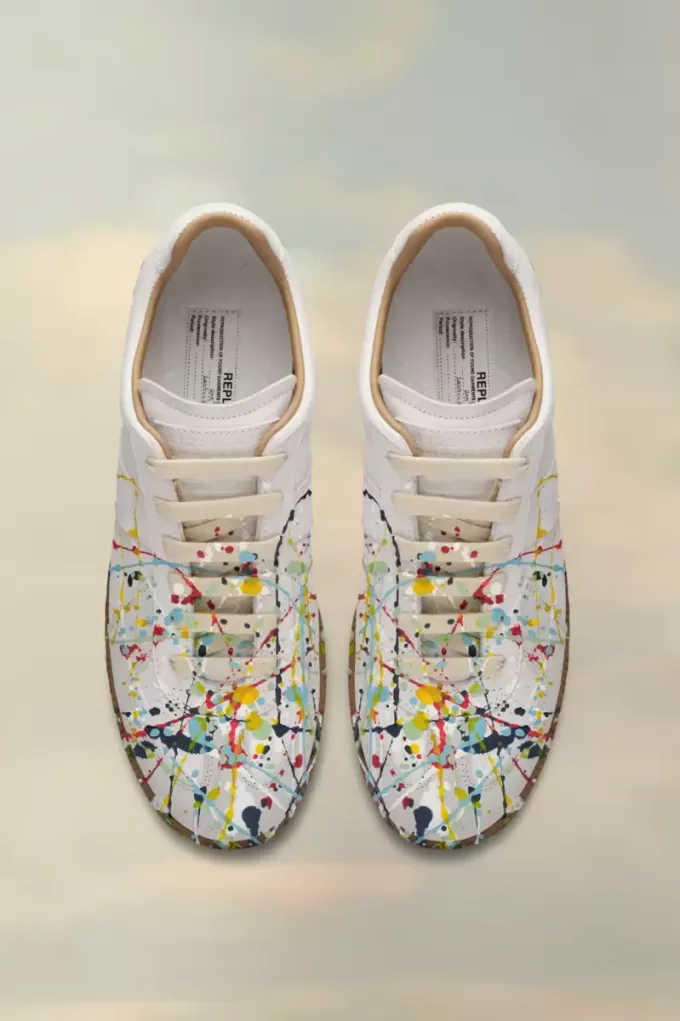 Sneakers replica di vernice Sneakers replica di vernice
