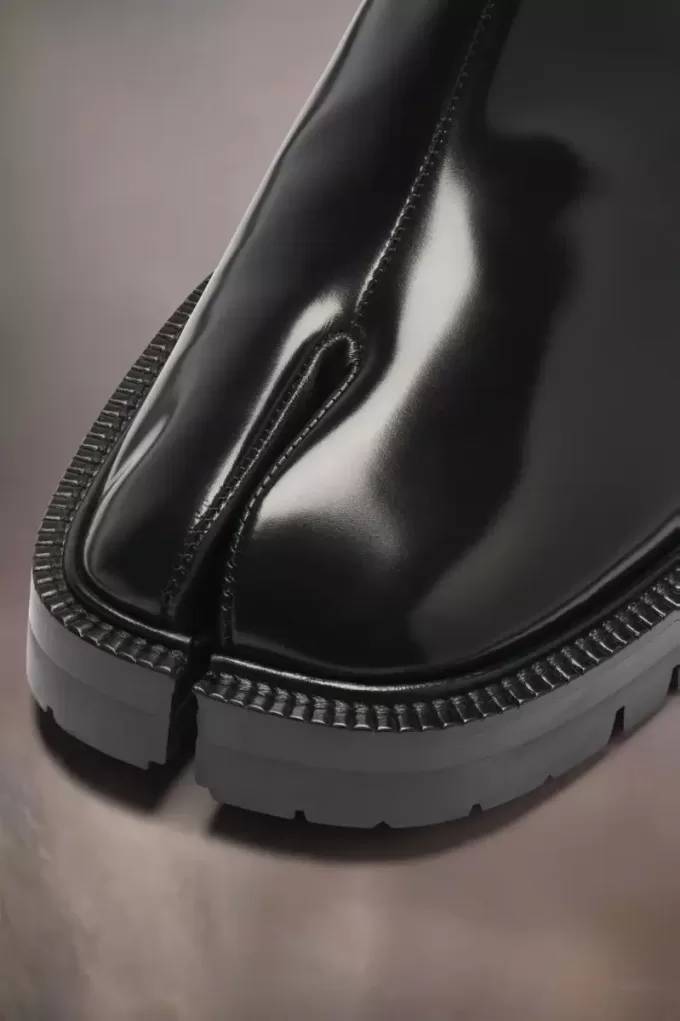Stivaletto Chelsea Tabi di Maison Margiela Stivaletto Chelsea Tabi di Maison Margiela