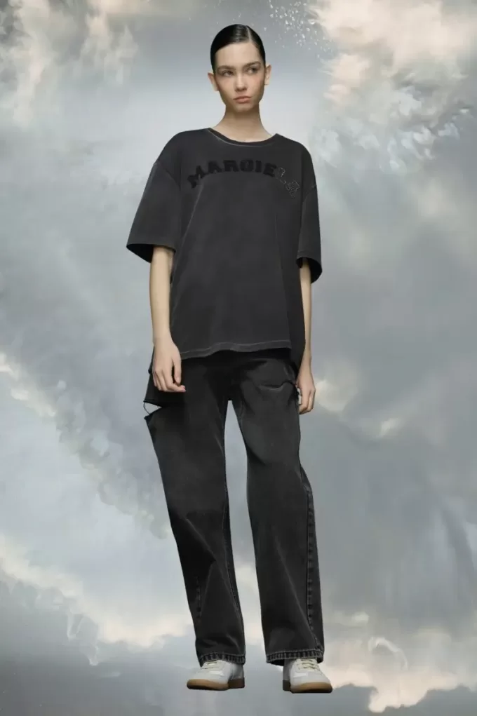 T-shirt in jersey pesante con logo T-shirt in jersey pesante con logo